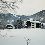 Edenhof Apartment *