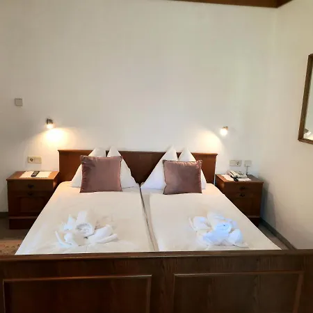 Edenhof Apartamento *