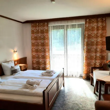 Edenhof Apartamento *