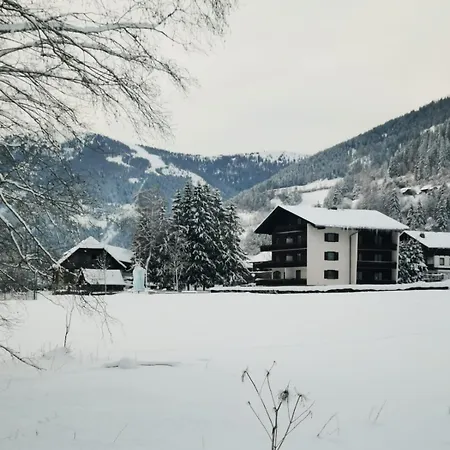 Edenhof Apartamento *