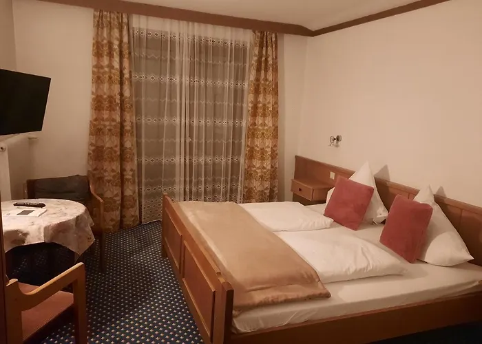 Edenhof Apartament *