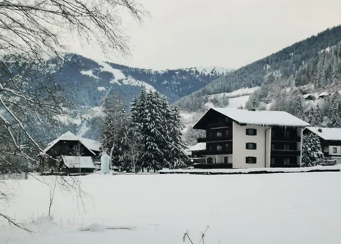 Edenhof Apartament *